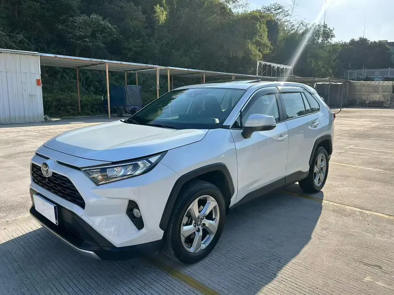 Toyota RAV4, 2021