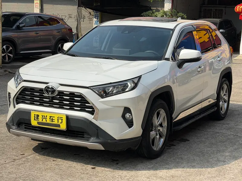 Toyota RAV4, 2022