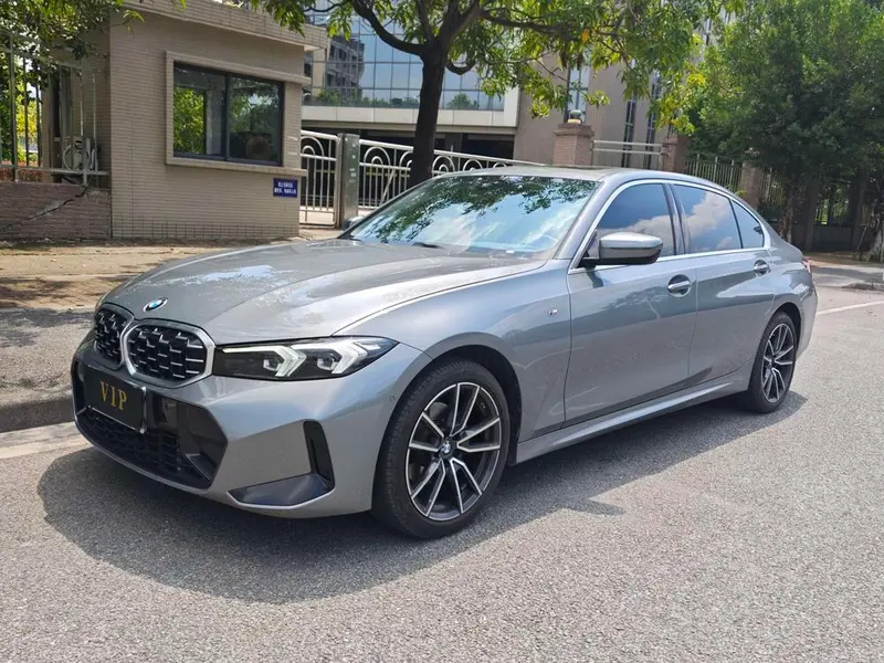 BMW 3-Series, 2023