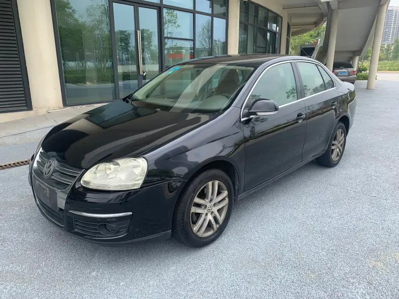 Volkswagen Sagitar, 2010