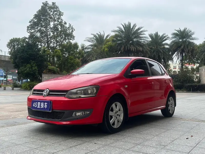 Volkswagen Polo, 2013