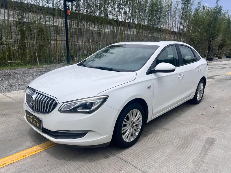 Buick Excelle, 2017