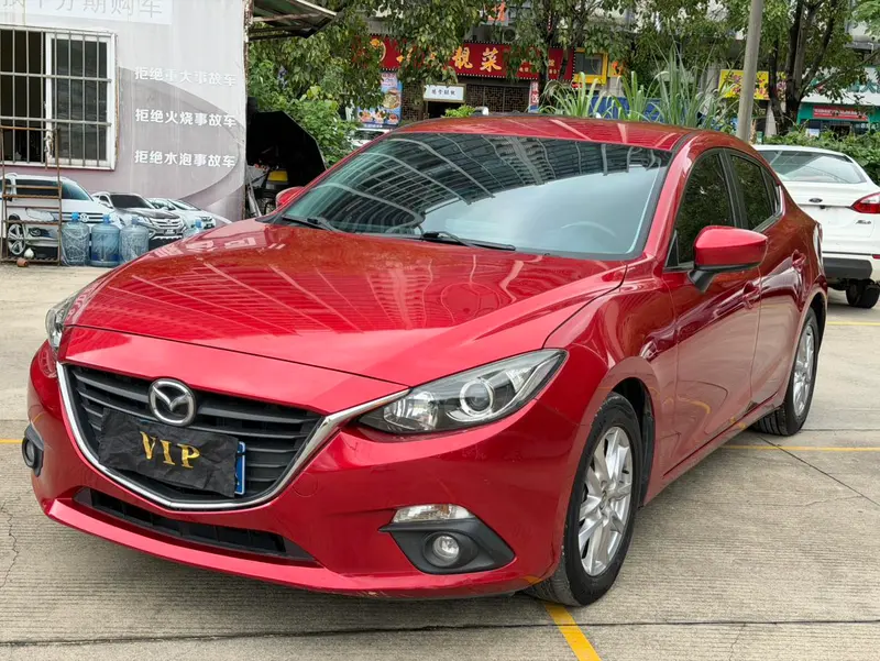 Mazda 3 Axela, 2016