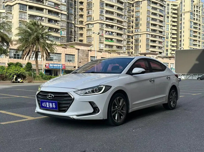 Hyundai Elantra Lingdong, 2016