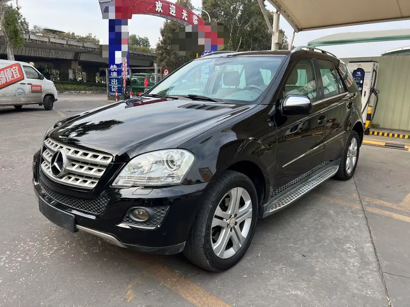 Mercedes-Benz M-Class, 2010
