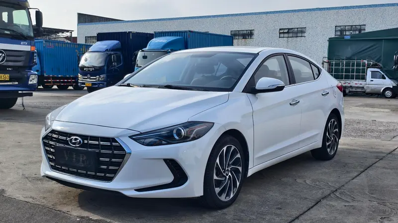 Hyundai Elantra Lingdong, 2020