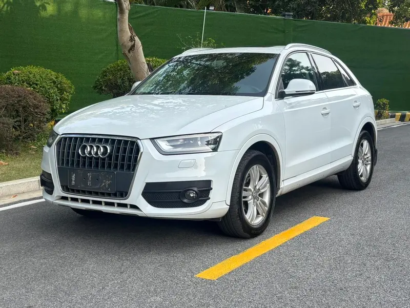 Audi Q3, 2015