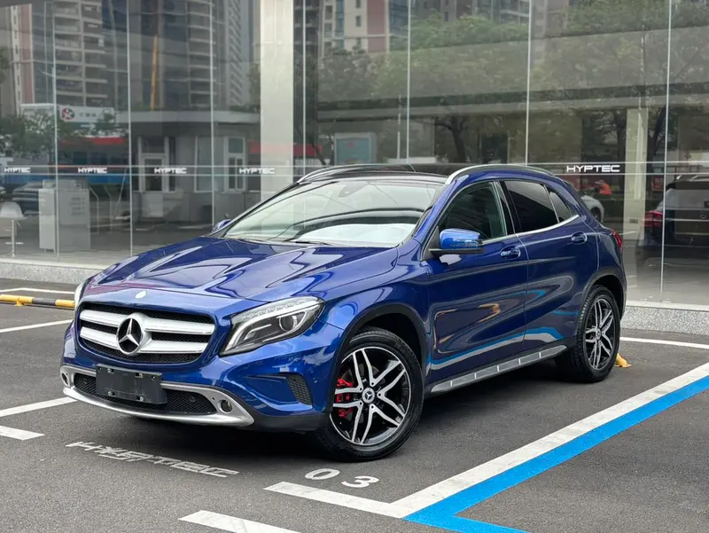 Mercedes-Benz GLA, 2016