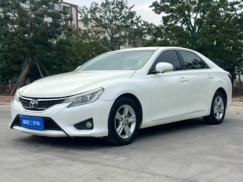 Toyota Reiz, 2013