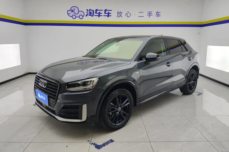 Audi Q2L, 2018