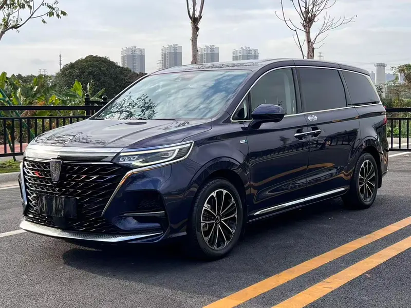Roewe iMAX8, 2021