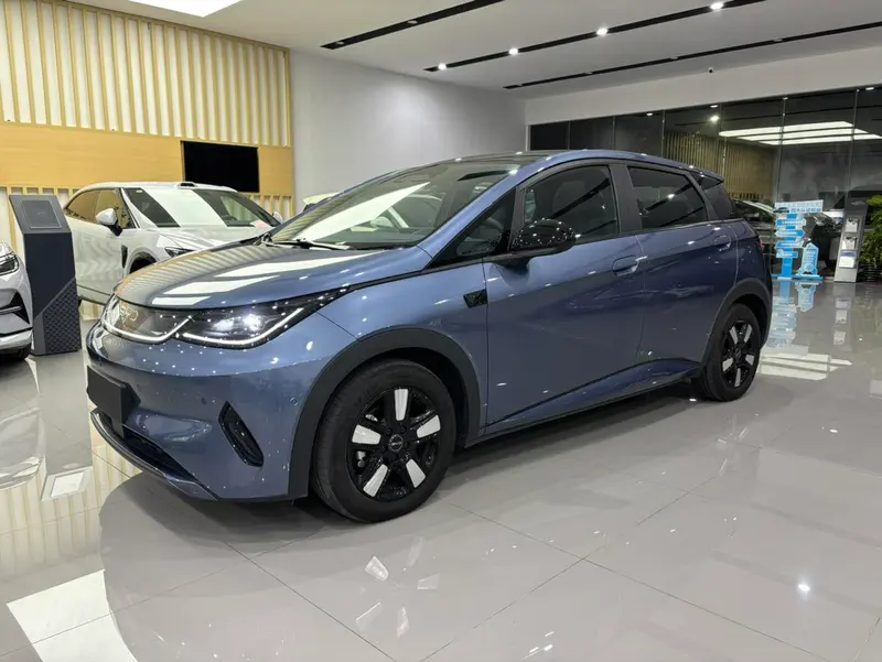 BYD Dolphin, 2025