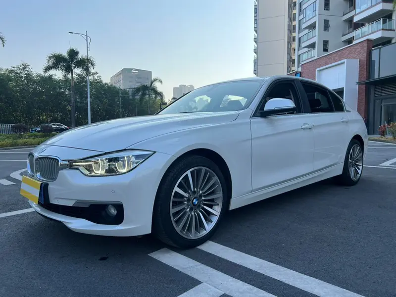 BMW 3-Series, 2019