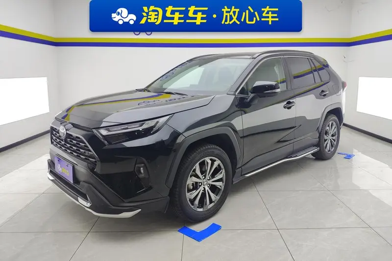 Toyota RAV4, 2023