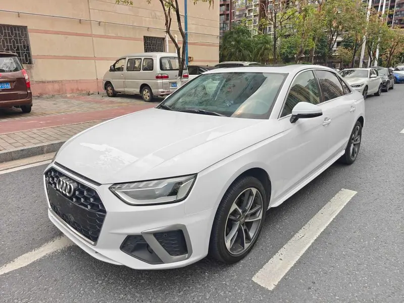 Audi A4L, 2020