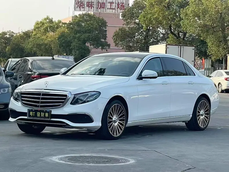 Mercedes-Benz E-Class, 2017