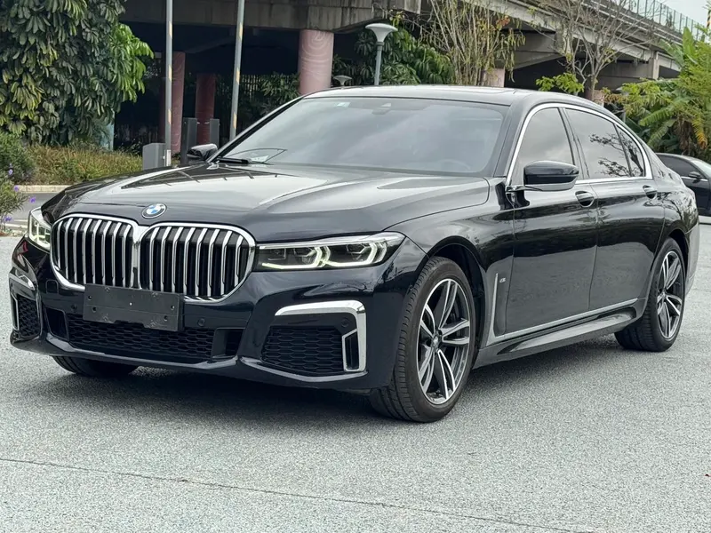BMW 7-Series, 2021