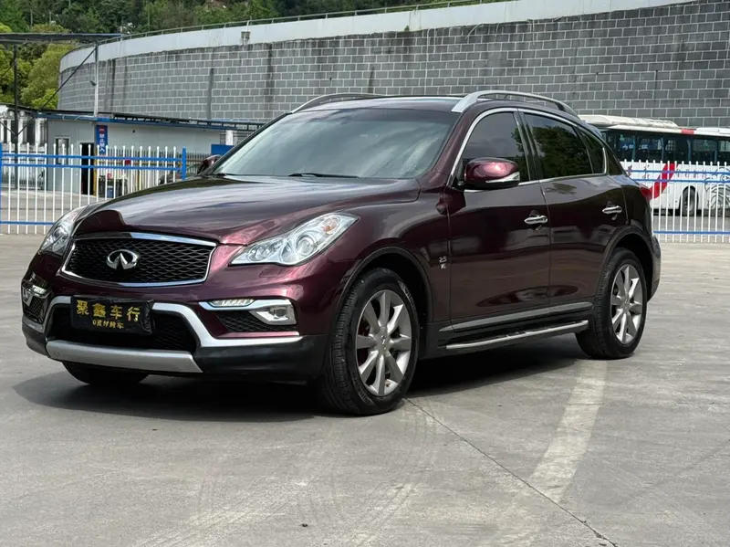 Infiniti QX50, 2015