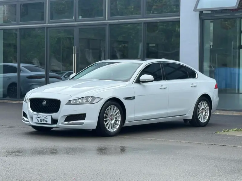 Jaguar XFL, 2017