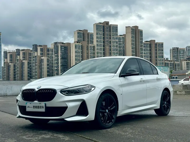BMW 1-Series, 2021