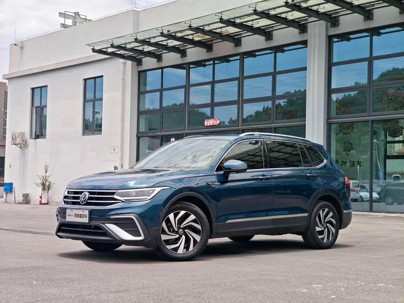 Volkswagen Tiguan L, 2022