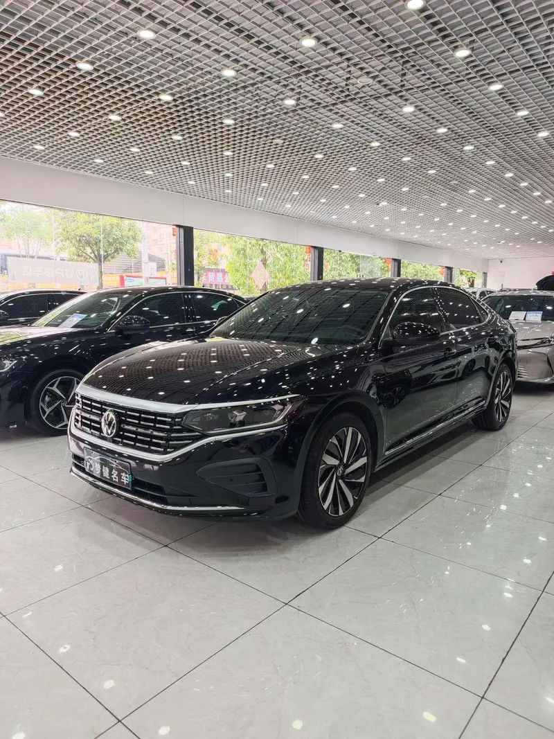 Volkswagen Passat, 2025