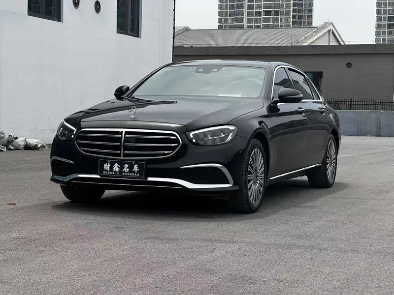 Mercedes-Benz E-Class, 2023