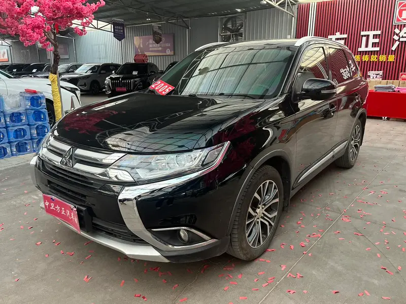 Mitsubishi Outlander, 2018