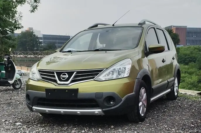 Nissan Livina, 2013