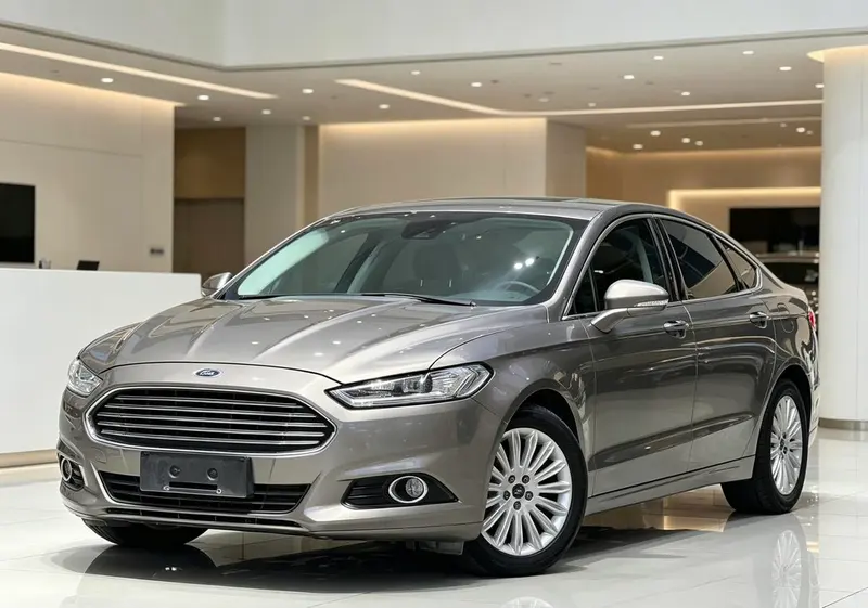 Ford Mondeo, 2013