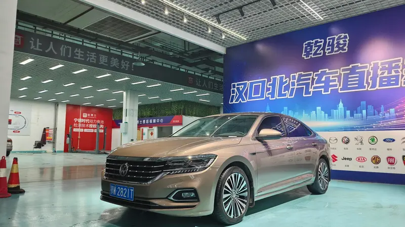 Volkswagen Passat, 2019