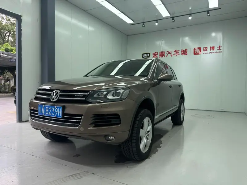 Volkswagen Touareg, 2011
