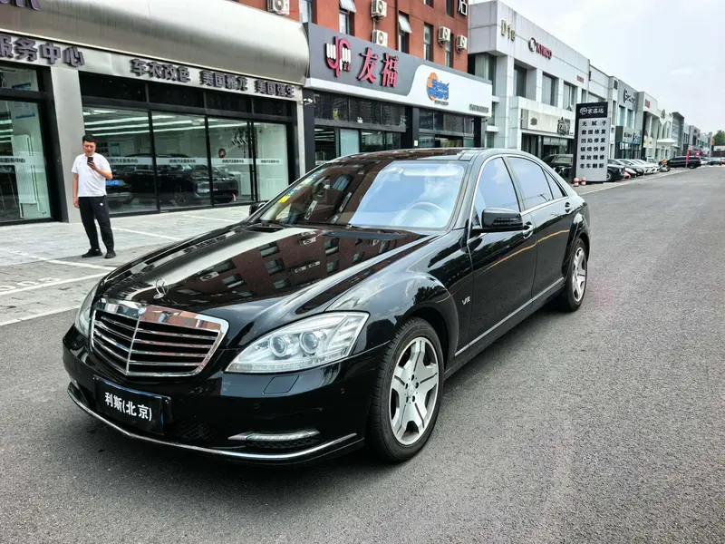 Mercedes-Benz S-Class, 2008