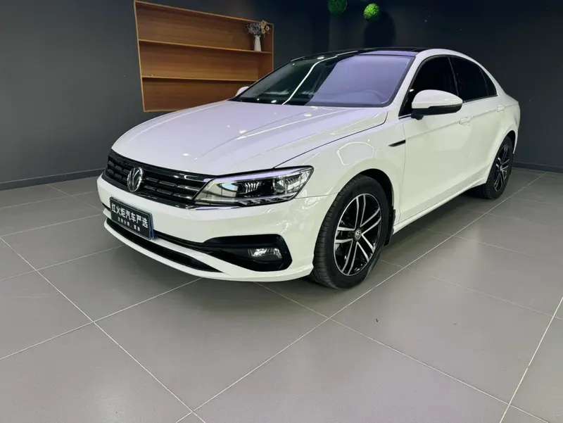 Volkswagen Lamando, 2021