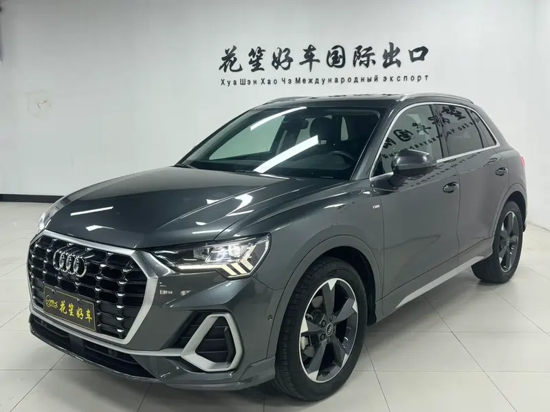 Audi Q3, 2022