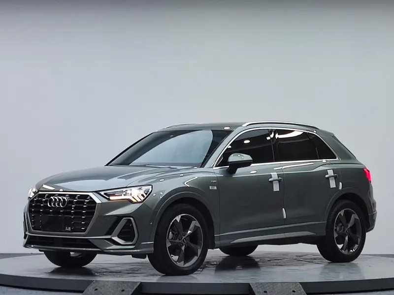 Audi Q3, 2022