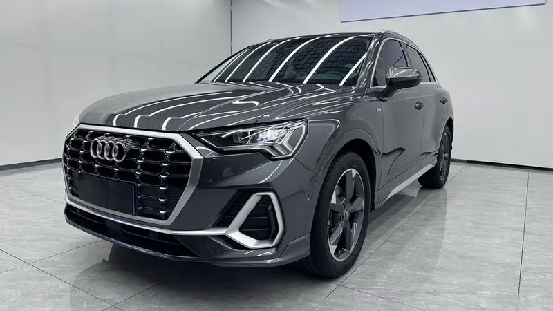 Audi Q3, 2023