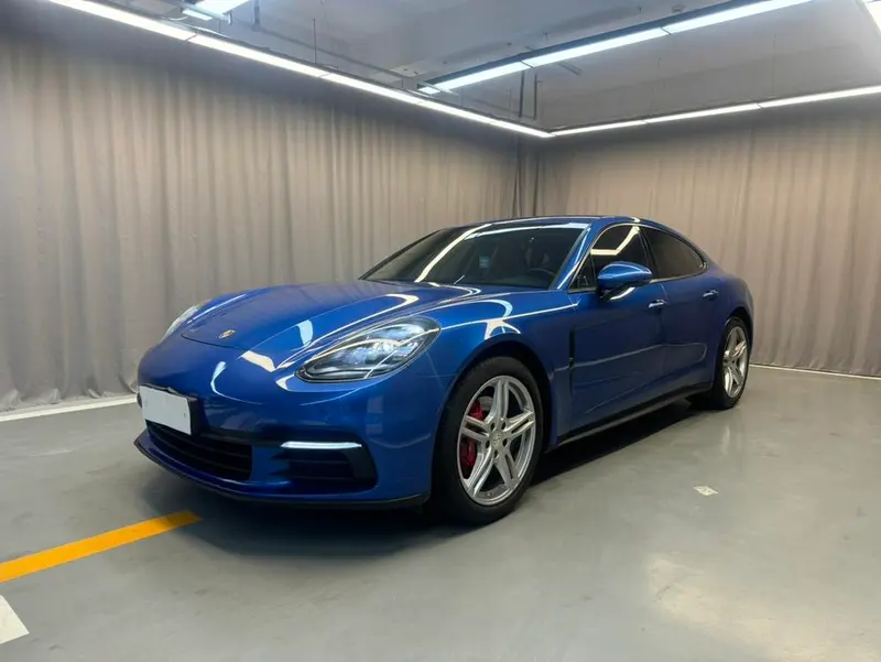 Porsche Panamera, 2017