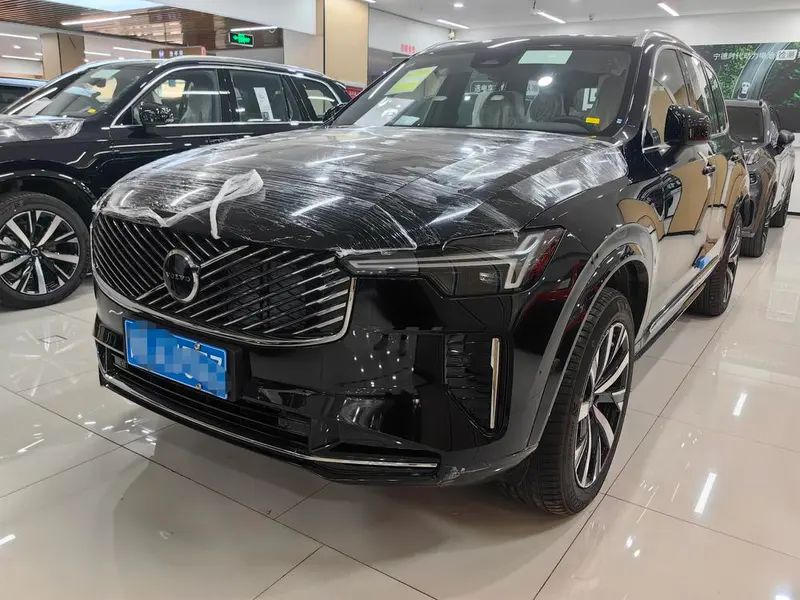 Volvo XC90, 2025