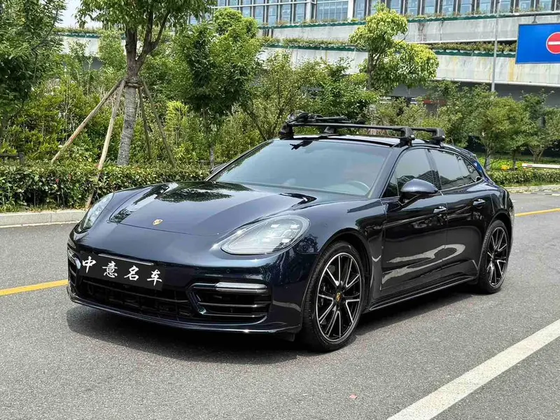 Porsche Panamera, 2017