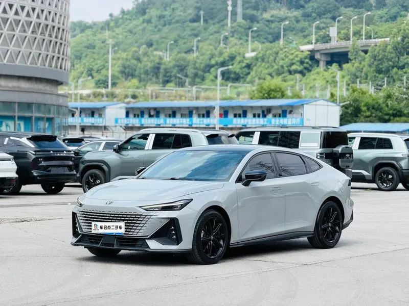 Changan UNI-V, 2022