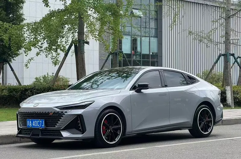 Changan UNI-V, 2023