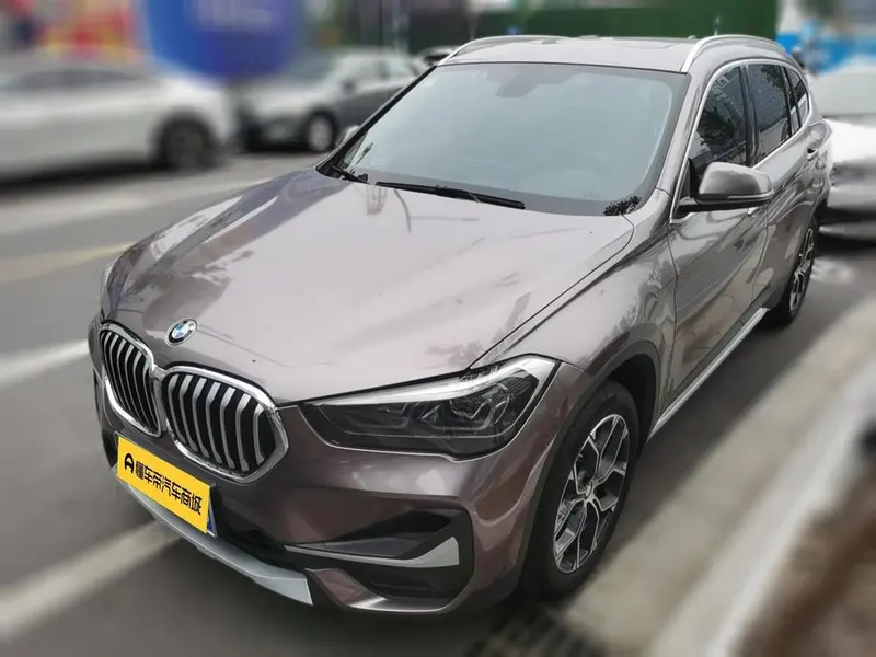 BMW X1, 2021
