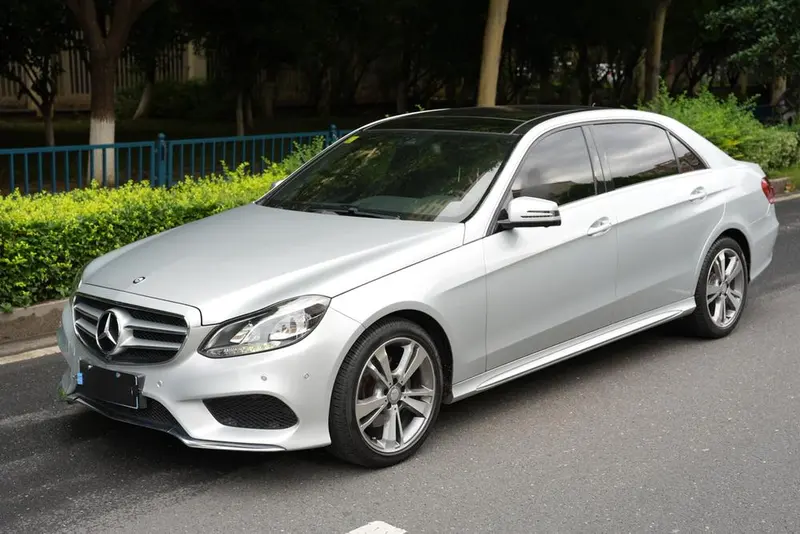 Mercedes-Benz E-Class, 2015