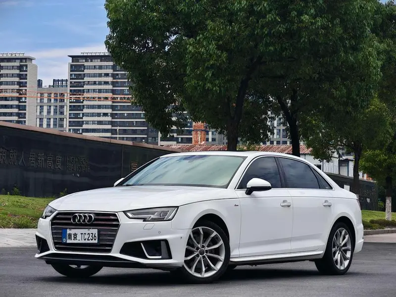 Audi A4L, 2019