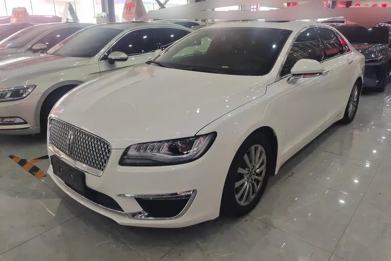 Lincoln MKZ, 2020