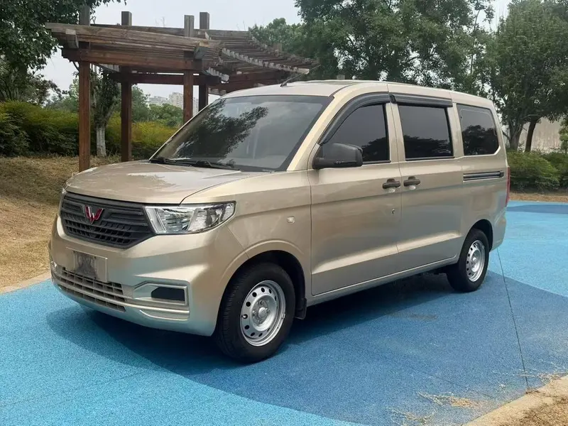 Wuling Hongguang V, 2022