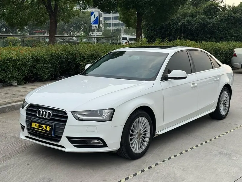 Audi A4L, 2015