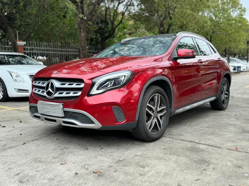 Mercedes-Benz GLA, 2017
