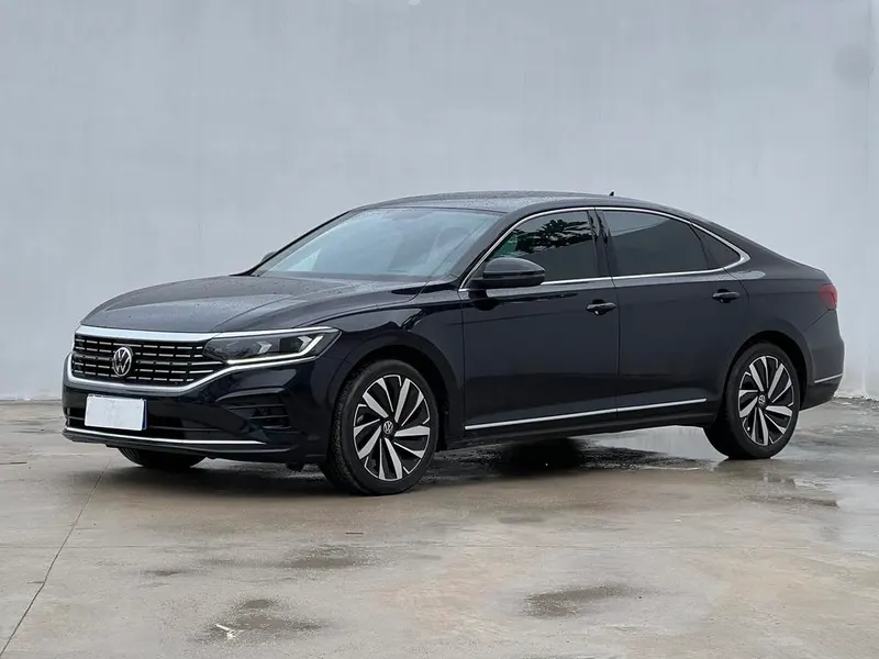 Volkswagen Passat, 2022
